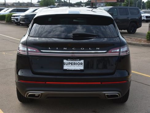 Used 2022 Lincoln Nautilus Reserve FWD image 6
