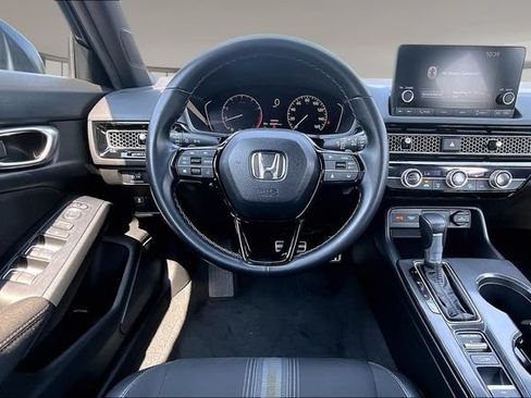 Used 2025 Honda Civic Sport image 8