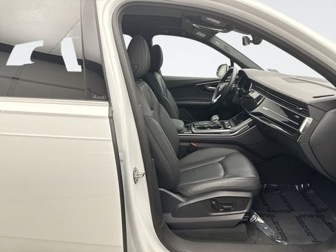 Used 2025 Audi Q7 3.0T Premium Plus AWD/4WD image 18