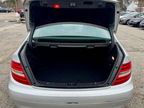 Used 2013 Mercedes-Benz C 300 4MATIC Sedan image 5