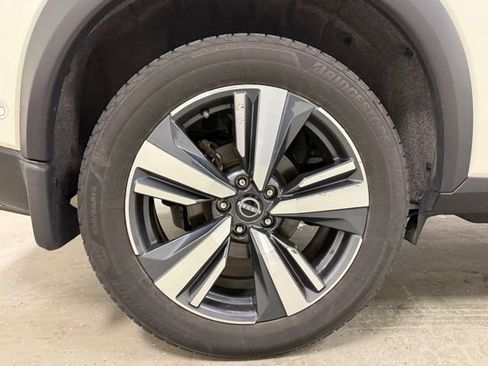 Used 2023 Nissan Rogue SL w/ SL Premium Package AWD/4WD image 25
