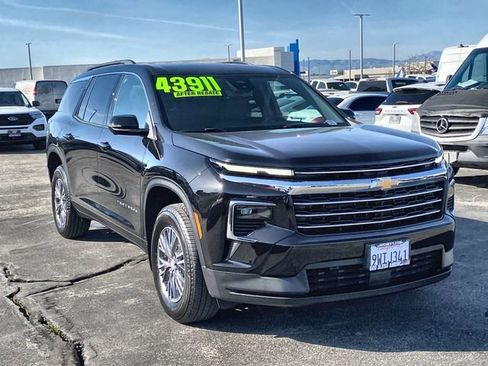 Certified 2026 Chevrolet Traverse LT w/ Driver Confidence Package image 31