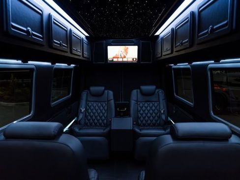 Used 2019 Mercedes-Benz Sprinter 4x4 170 image 15