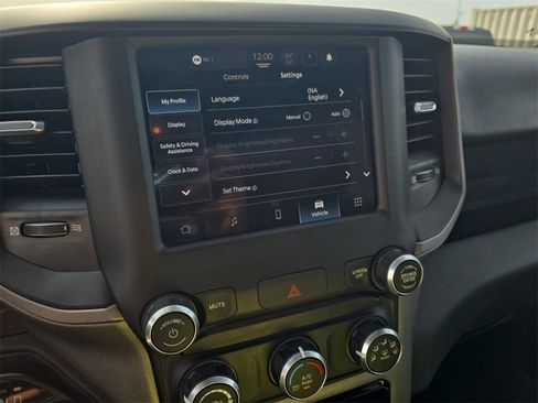 Used 2024 RAM 3500 Tradesman w/ Chrome Appearance Group image 21