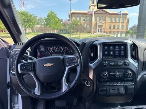 Used 2021 Chevrolet Silverado 2500 LTZ AWD/4WD image 13