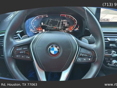 Used 2022 BMW 530i w/ Premium Package RWD image 46