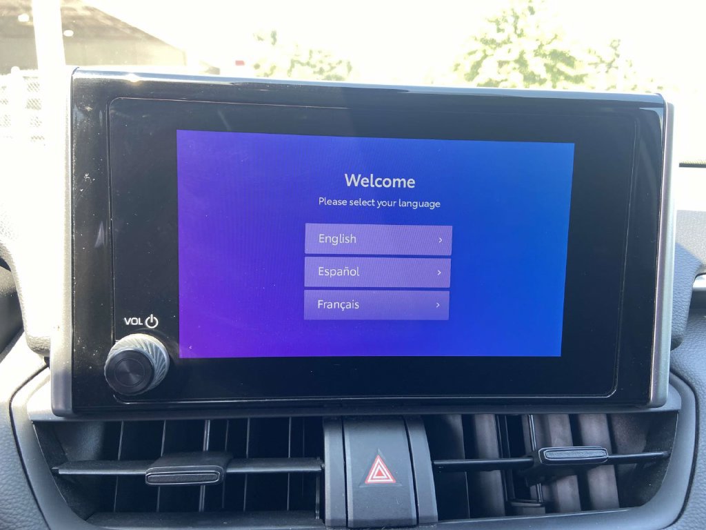 Used 2023 Toyota RAV4 LE FWD image 17