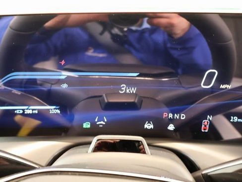 New 2026 Cadillac Vistiq Sport image 15