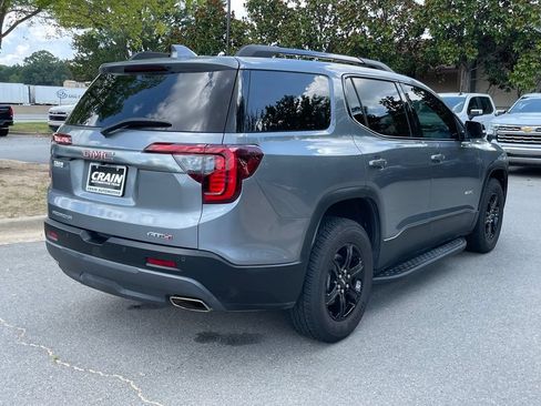 Used 2022 GMC Acadia AT4 w/ Technology Package AWD/4WD image 8