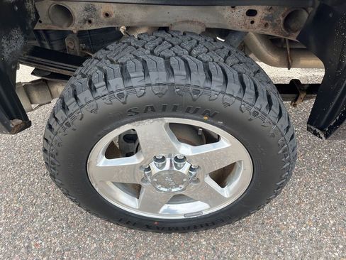 Used 2014 GMC Sierra 2500 Denali w/ Suspension Package, Off-Road image 22