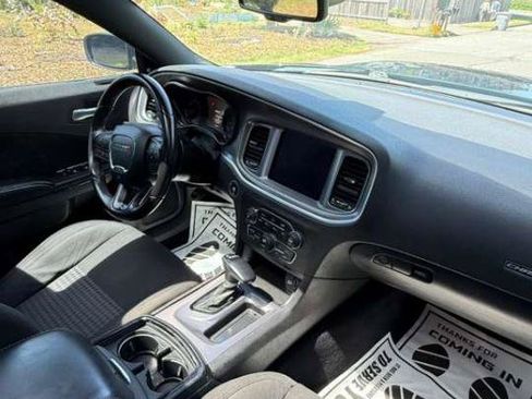 Used 2020 Dodge Charger R/T w/ Blacktop Package RWD image 7