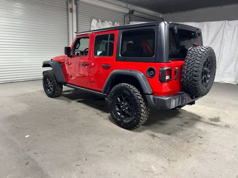 Used 2025 Jeep Wrangler Unlimited Sport AWD/4WD image 5
