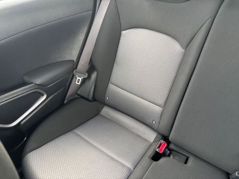 Used 2025 Kia Soul LX w/ LX Technology Package image 37