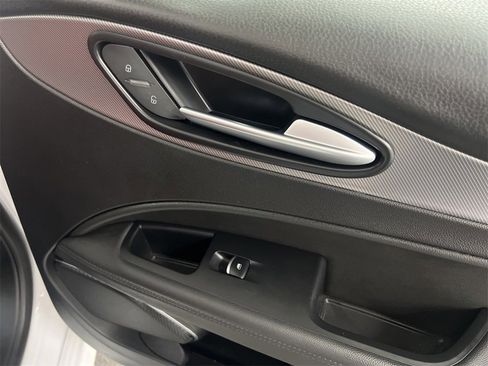 Used 2022 Alfa Romeo Stelvio Veloce image 49