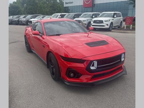 Used 2024 Ford Mustang GT RWD image 1