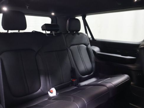 New 2026 Jeep Grand Wagoneer L Limited AWD/4WD image 16