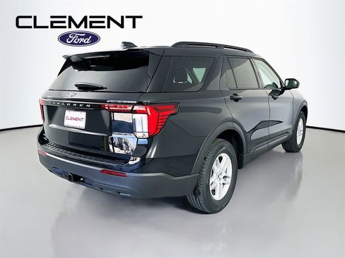 New 2026 Ford Explorer Active AWD/4WD image 6