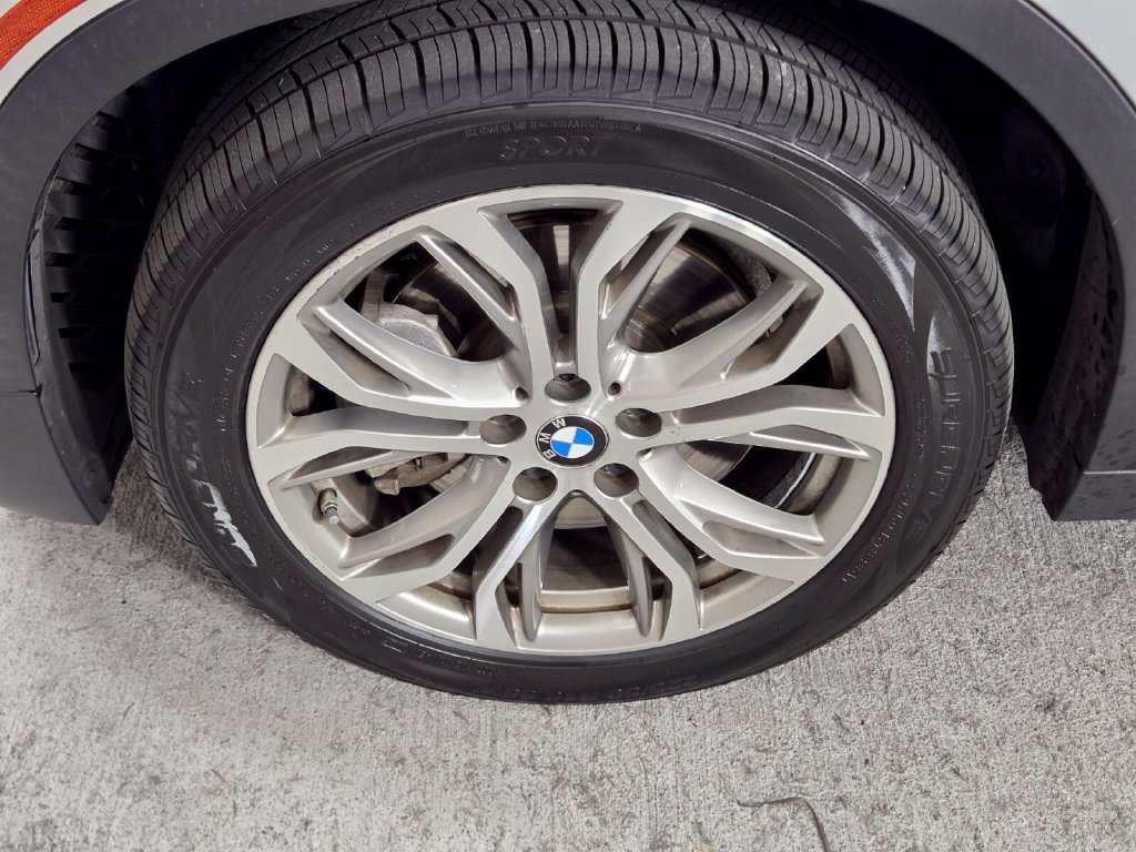 Used 2020 BMW X2 xDrive28i w/ Convenience Package AWD/4WD image 14
