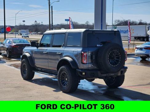 Used 2022 Ford Bronco Wildtrak image 4