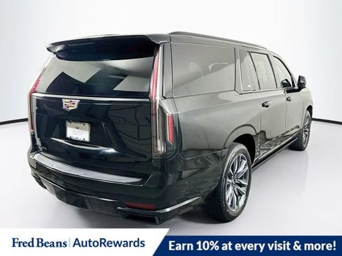 Used 2023 Cadillac Escalade ESV Sport w/ Touring Package AWD/4WD image 9