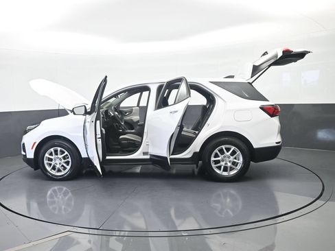 Used 2024 Chevrolet Equinox LS w/ Driver Confidence II Package FWD image 67