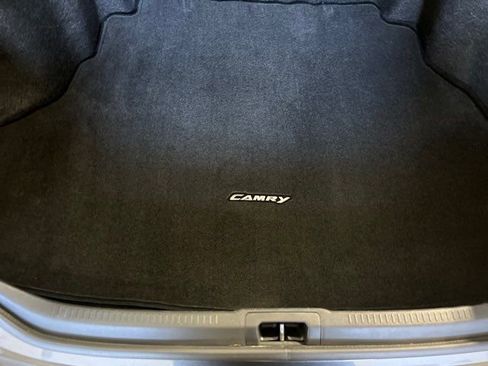 Used 2013 Toyota Camry SE image 29