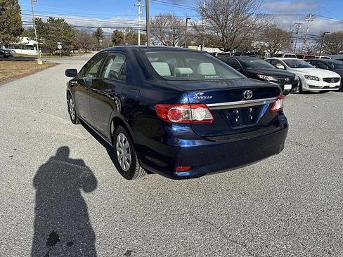 Used 2013 Toyota Corolla L image 3