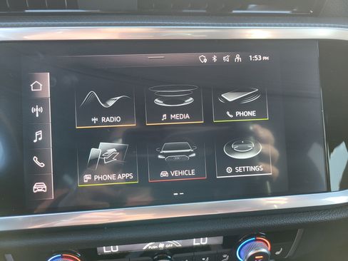 Used 2022 Audi Q3 2.0T Premium w/ Convenience Package image 26