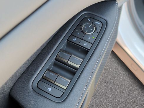 New 2026 Lexus RX 350h AWD/4WD image 9