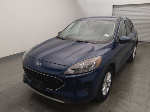 Used 2020 Ford Escape SE FWD image 15