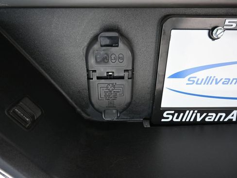 Used 2021 Chevrolet Silverado 1500 LTZ w/ Safety Package II AWD/4WD image 50