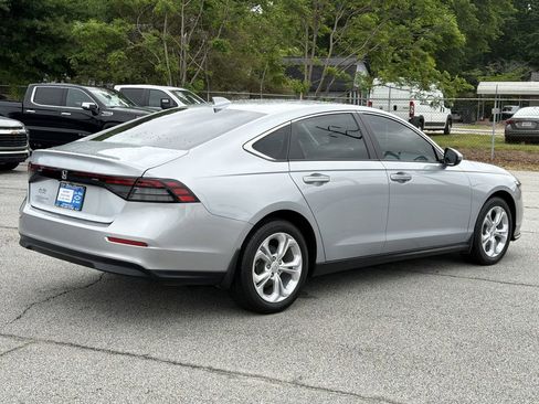 Used 2025 Honda Accord LX image 23