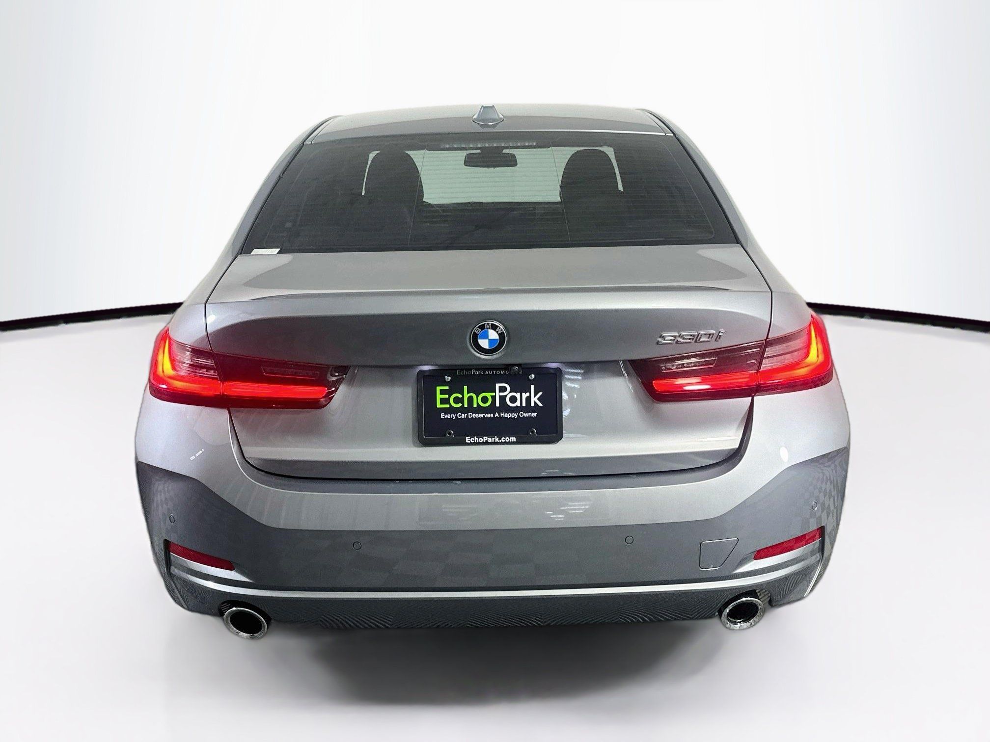 Used 2023 BMW 330i Sedan w/ Driving Assistance Package RWD image 7