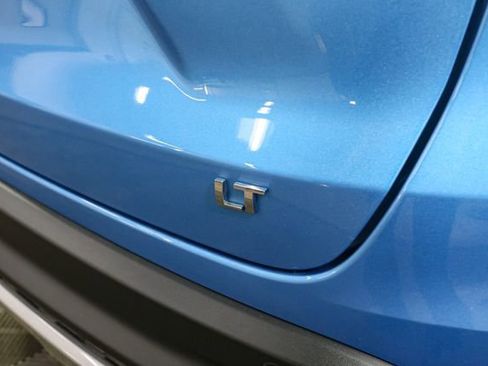 Used 2025 Chevrolet Trax LT w/ Driver Confidence Package image 10