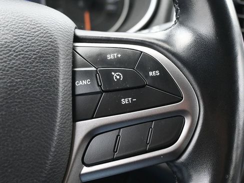 Used 2020 Jeep Cherokee Limited AWD/4WD image 20