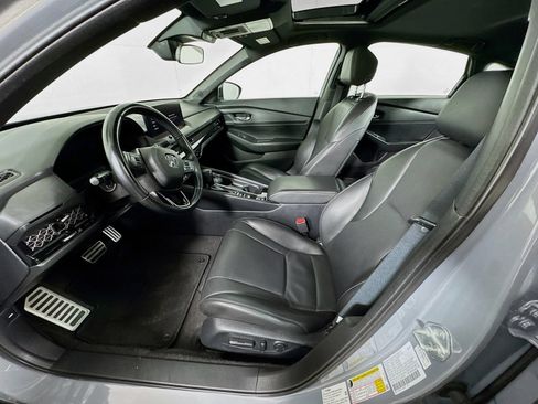 Used 2023 Honda Accord Sport image 10