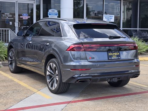 Used 2024 Audi Q8 Premium Plus AWD/4WD image 3