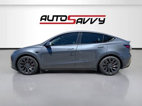 Used 2023 Tesla Model Y Performance AWD/4WD image 4