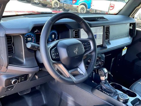 New 2025 Ford Bronco Big Bend image 8