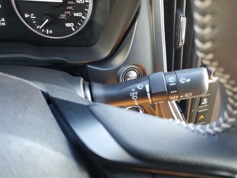 Used 2025 Subaru Forester Premium image 24