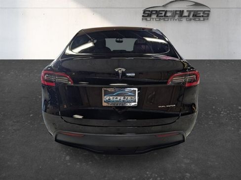 Used 2021 Tesla Model Y Long Range AWD/4WD image 9