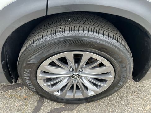 Used 2025 MAZDA CX-90 3.3 Turbo w/ Preferred Package image 14