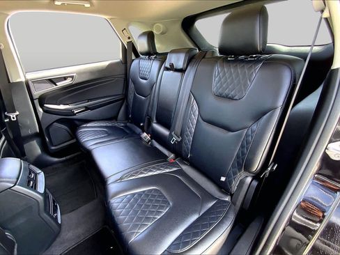 Used 2024 Ford Edge Titanium AWD/4WD image 20