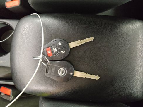 Used 2019 Nissan Sentra S FWD image 32