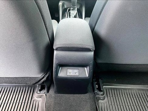 Used 2023 Toyota Corolla LE FWD image 25