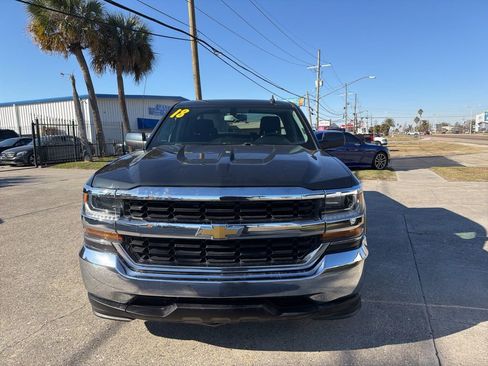 Used 2018 Chevrolet Silverado 1500 LT image 3