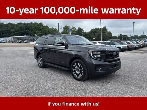 Used 2025 Ford Expedition Active AWD/4WD image 10