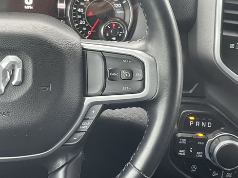 Used 2022 RAM 1500 Big Horn AWD/4WD image 14