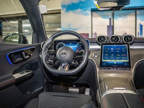 Certified 2024 Mercedes-Benz GLC 43 AMG 4MATIC image 16