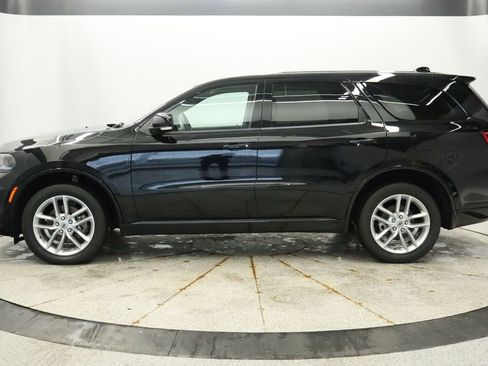 Certified 2022 Dodge Durango GT image 2